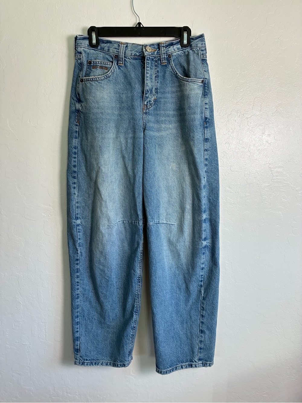 BDG Women’s Urban Outfitters Horseshoe Barrel Balloon Jeans Blue 27W